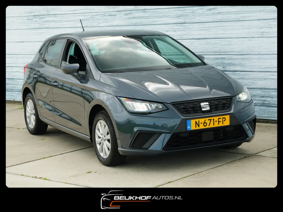 1.0 EcoTSI Style Business Intense Carplay Navi