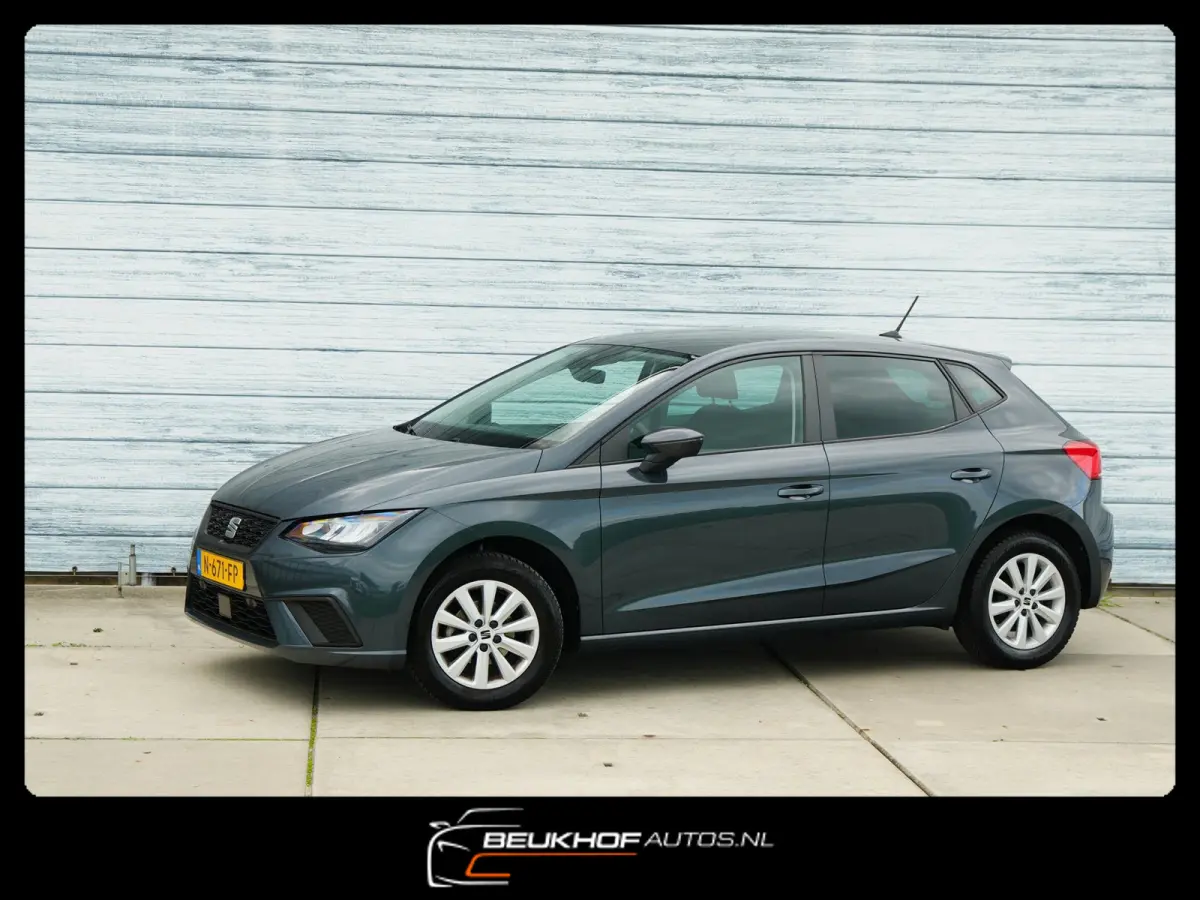 1.0 EcoTSI Style Business Intense Carplay Navi