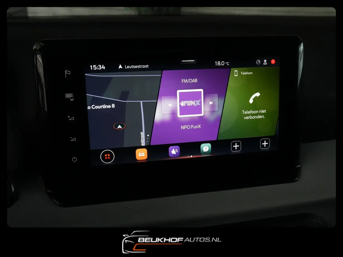 1.0 EcoTSI Style Business Intense Carplay Navi