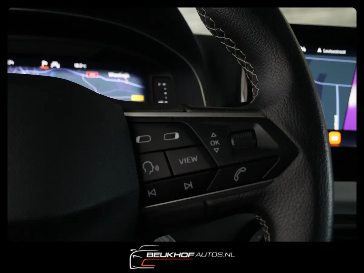 1.0 EcoTSI Style Business Intense Carplay Navi