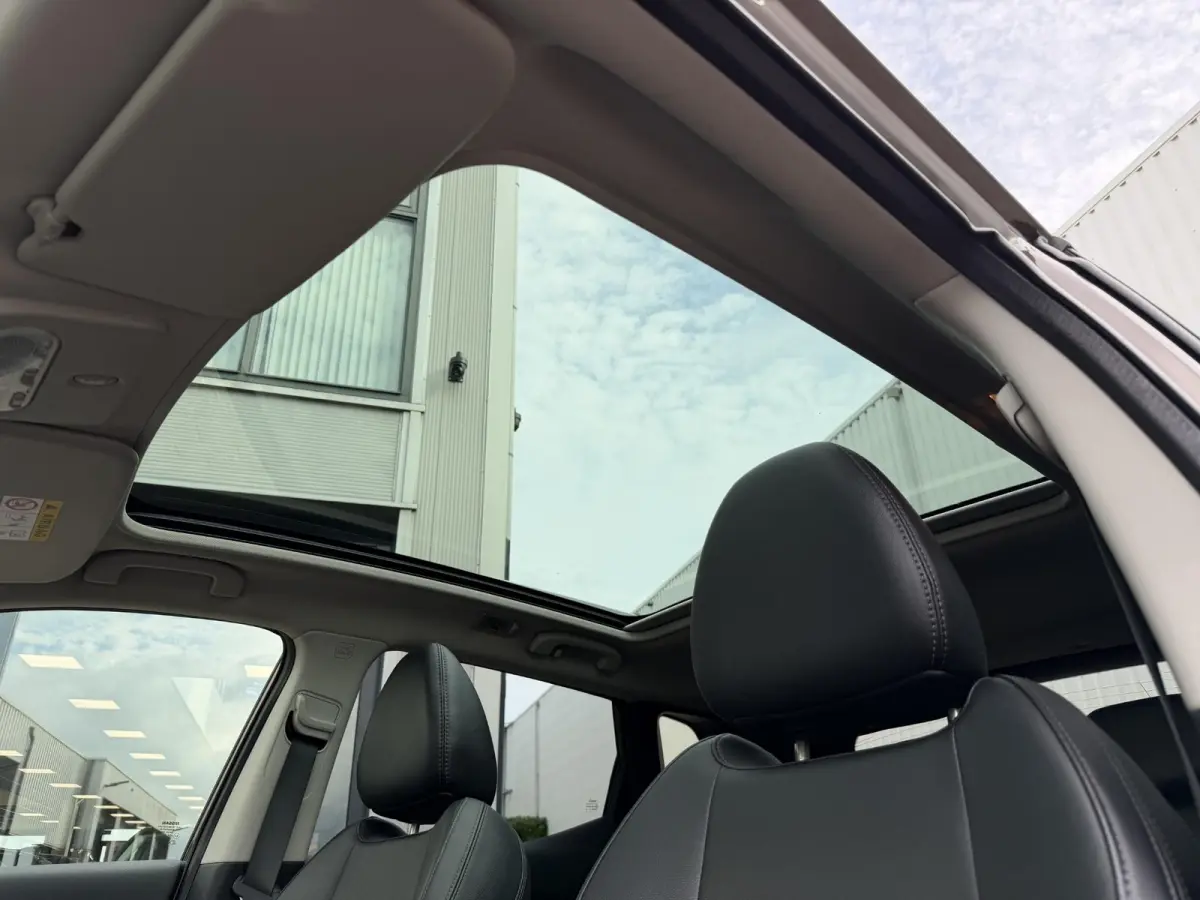 1.2 Tekna | Nieuwe Distributie/19-inch/Stoel- en voorruitverwarming