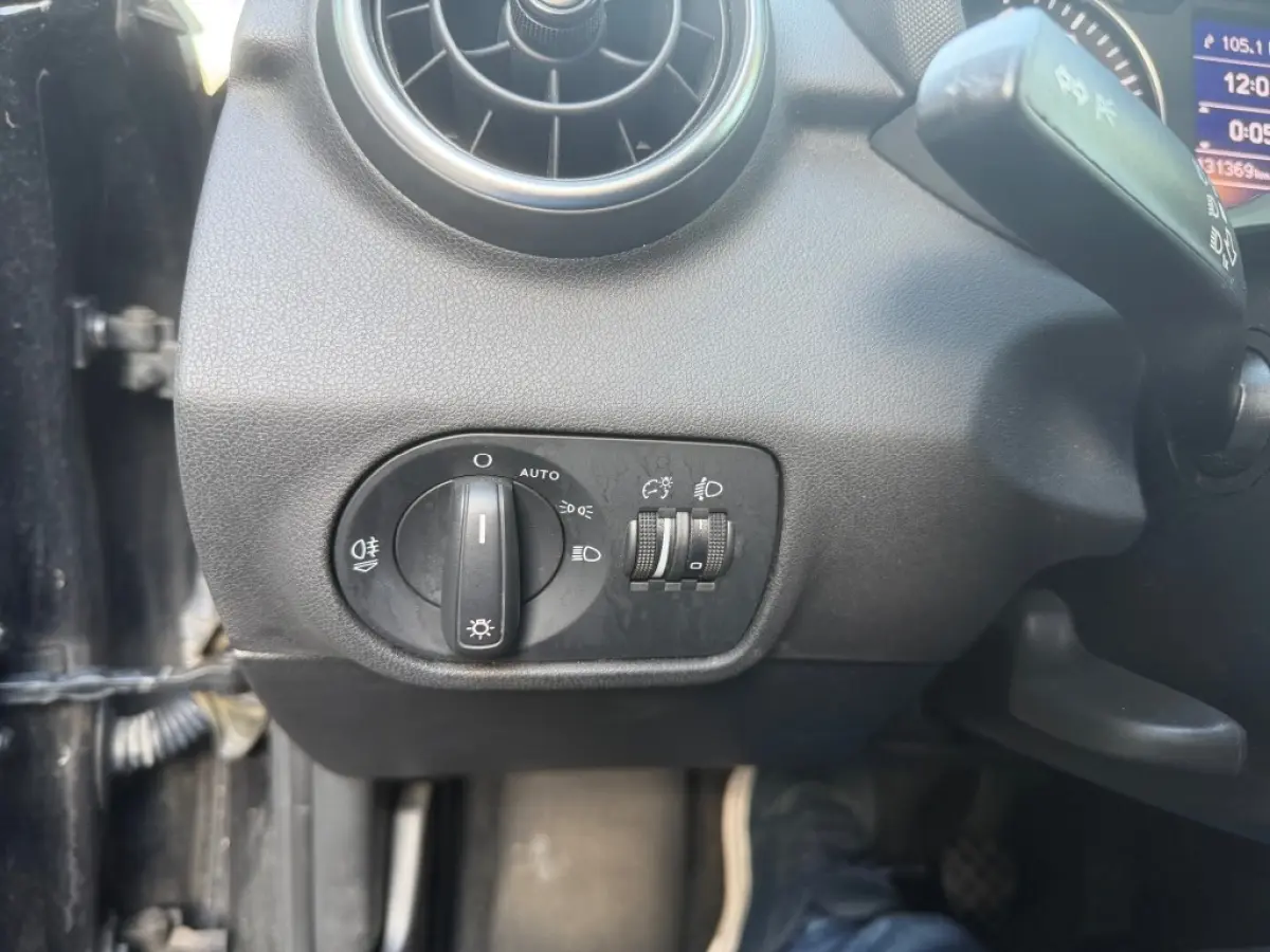 1.0 TFSI PRO LINE