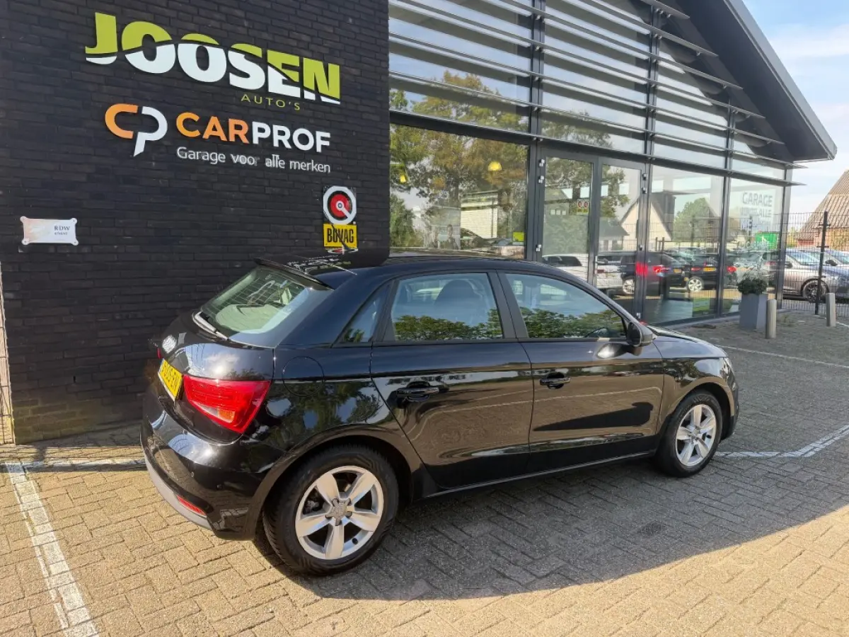 1.0 TFSI PRO LINE