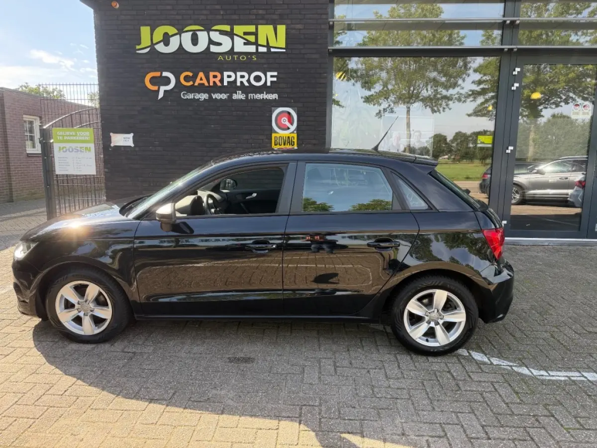 1.0 TFSI PRO LINE
