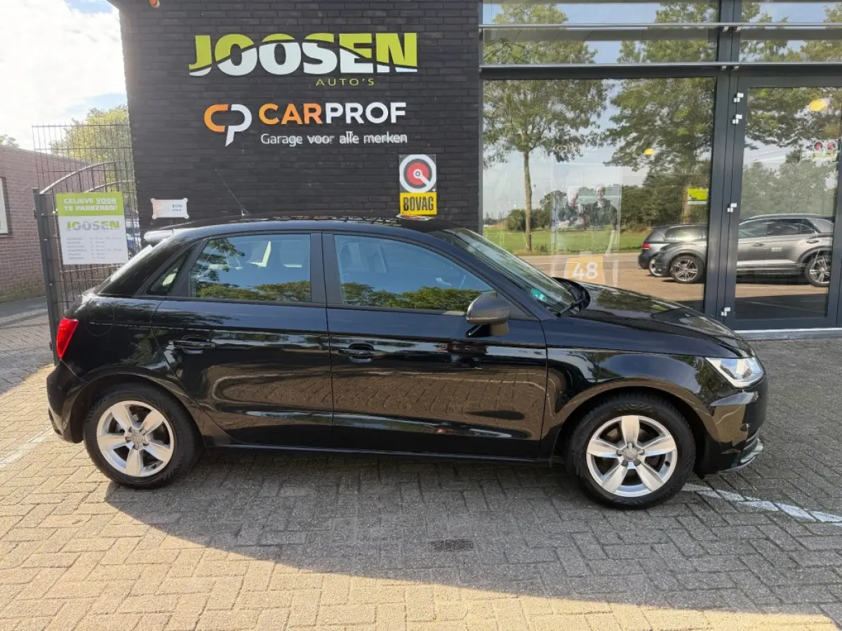 1.0 TFSI PRO LINE