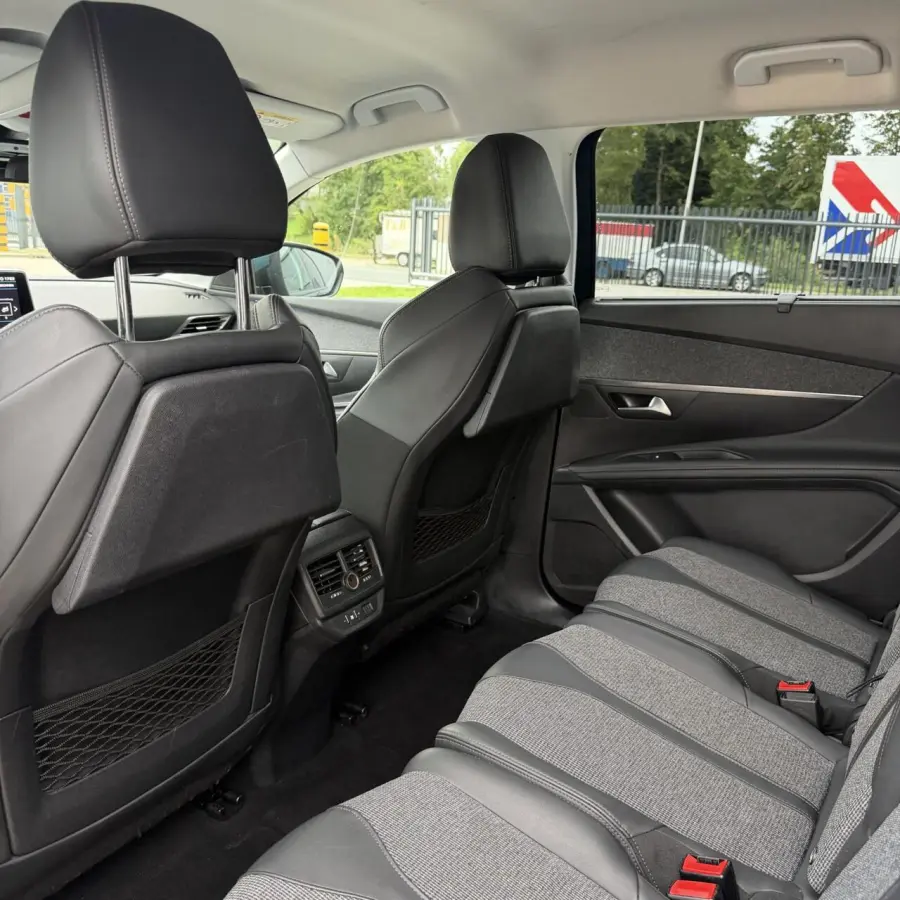 1.2 2019 | Automaat | 7 Persoon | NIEUW DRIEM
