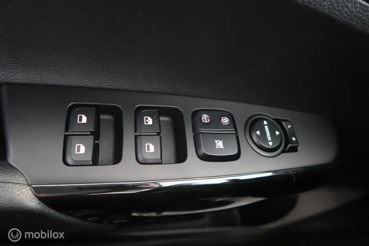 1.0 DPi DynamicLine Carplay Airco Cruise Con.