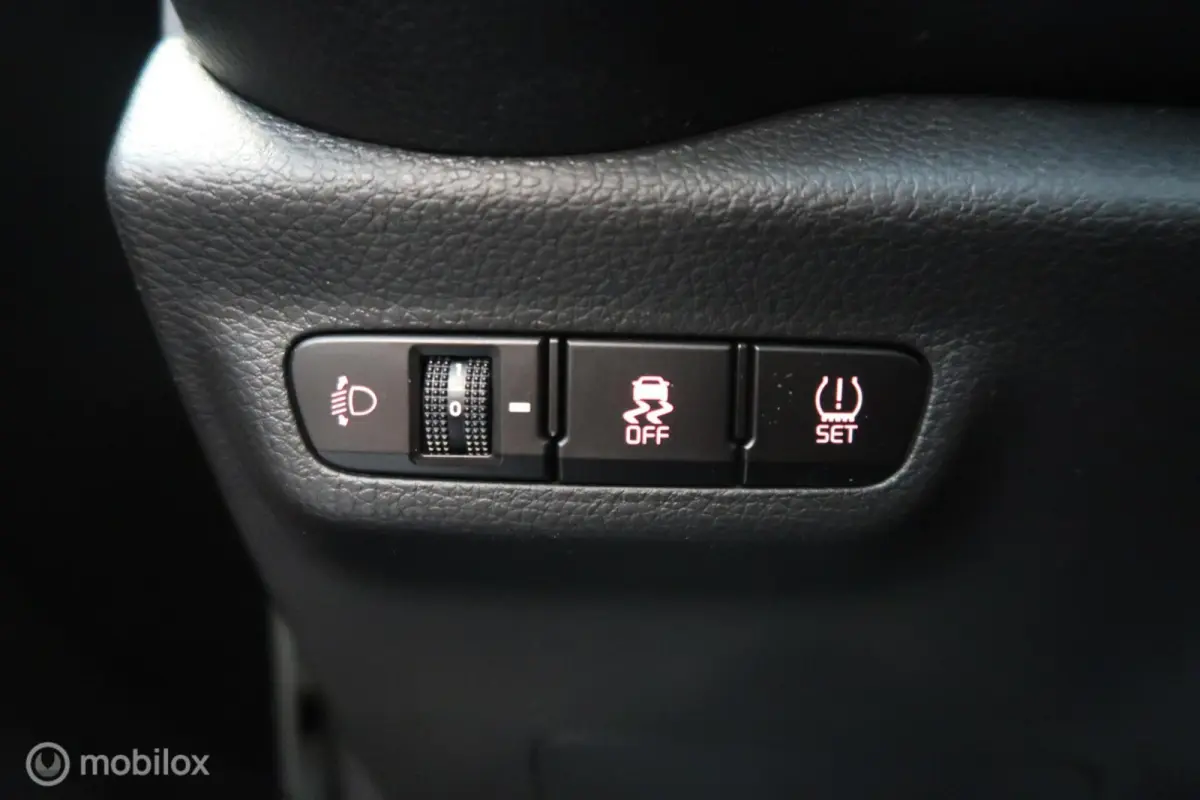 1.0 DPi DynamicLine Carplay Airco Cruise Con.