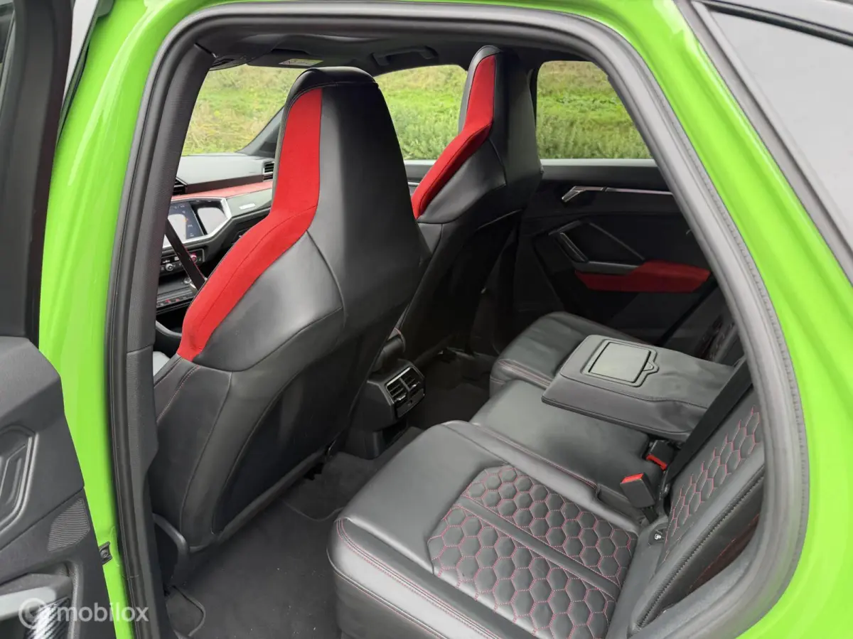 RS Q3 2.5 TFSI pano Kyalami Green