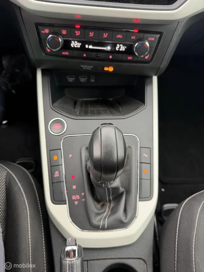 1.0 TSI Xcellence Business Intense automaat camera
