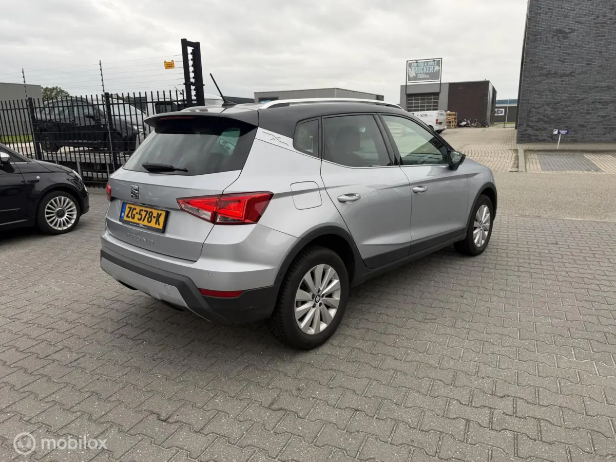 1.0 TSI Xcellence Business Intense automaat camera