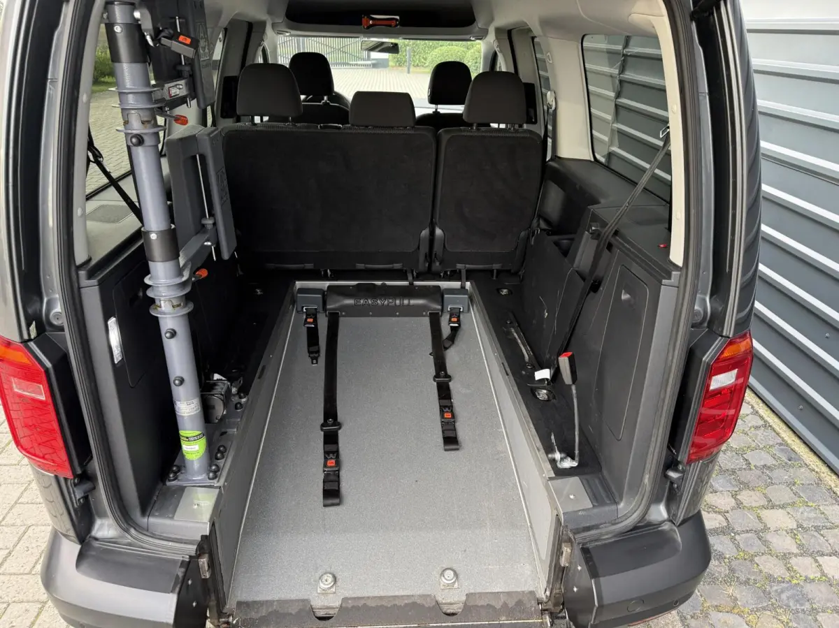 Maxi 1.4 TSI Rolstoel 5+1 met bodemverlaging