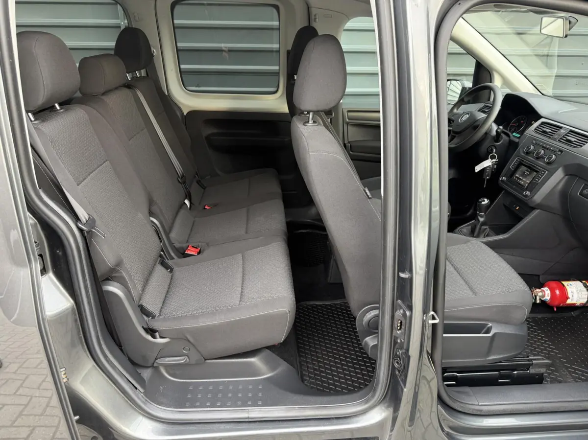 Maxi 1.4 TSI Rolstoel 5+1 met bodemverlaging
