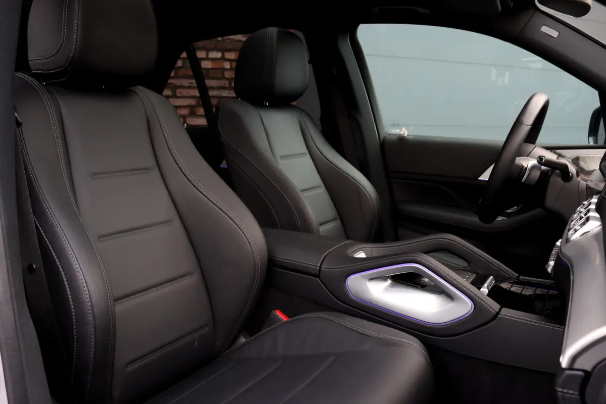 400 e 4MATIC AMG Line Premium+ | Facelift | Luchtvering | Distronic+ | Burmester | Memory | Trekhaak | Surround Camera | Panoramadak | HUD | Nappa Leder | Verwarmd Stuurwiel |
