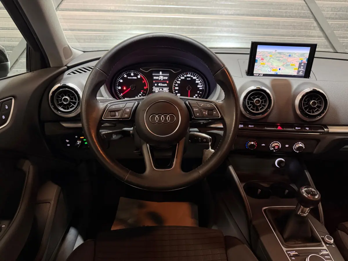 1.0 TFSI Sport Lease Edition 116-PK/2E-EIG!/NAVI/CRUISE/LED/PDC/DYNAMIC/NAP/APK