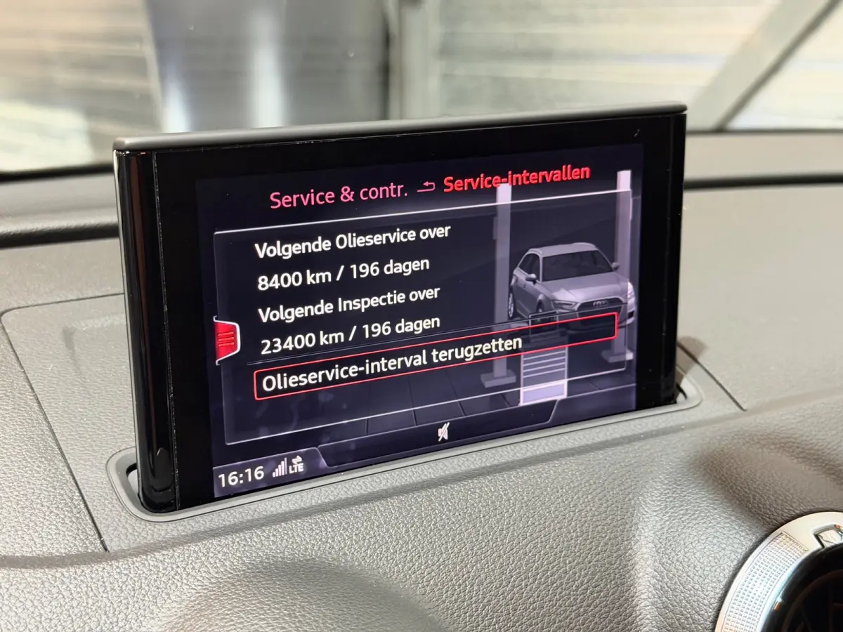 1.0 TFSI Sport Lease Edition 116-PK/2E-EIG!/NAVI/CRUISE/LED/PDC/DYNAMIC/NAP/APK