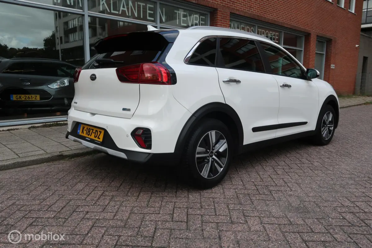 1.6 GDi Hybrid DynamicPlusLine Carplay Navi