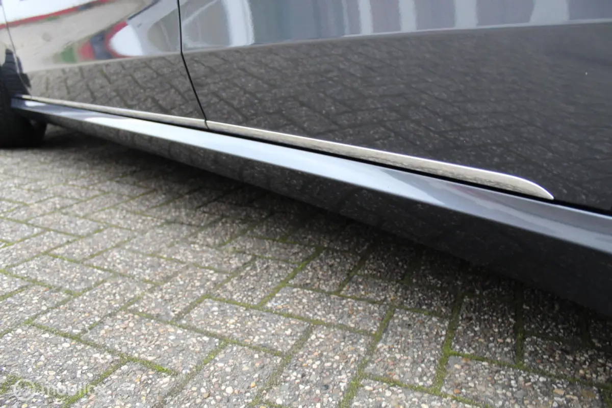 220d Diesel *BlueTEC* *EURO 6* Sedan Limousine *FACELIFT MODEL* *170PK* *Prestige Avantgarde* *AUTOMAAT* *9G-TRONIC* *FULL LED INTELLIGENT LIGHT SYSTEM* *CLIMATRONIC ECC (AIRCO) *ZWARTE HEME