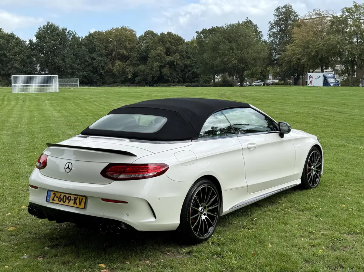 C300