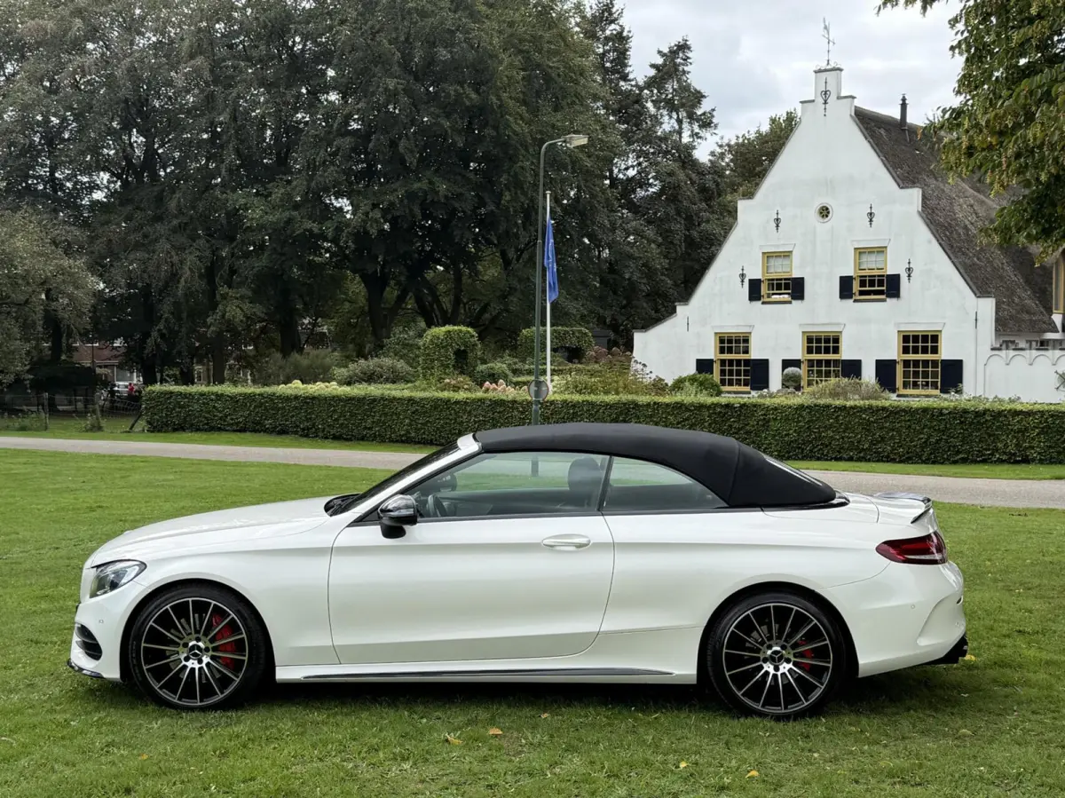 C300