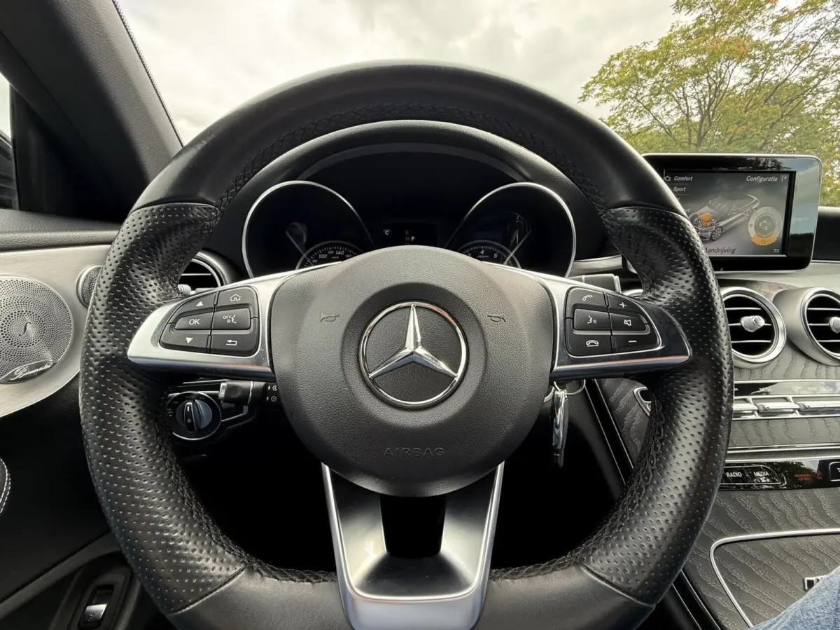 C300
