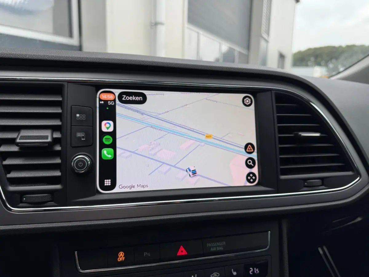 1.2 TSI Style Business Intense | Panorama | Carplay | Cruise | Climate | LED | Stoelverwarming | Sensoren