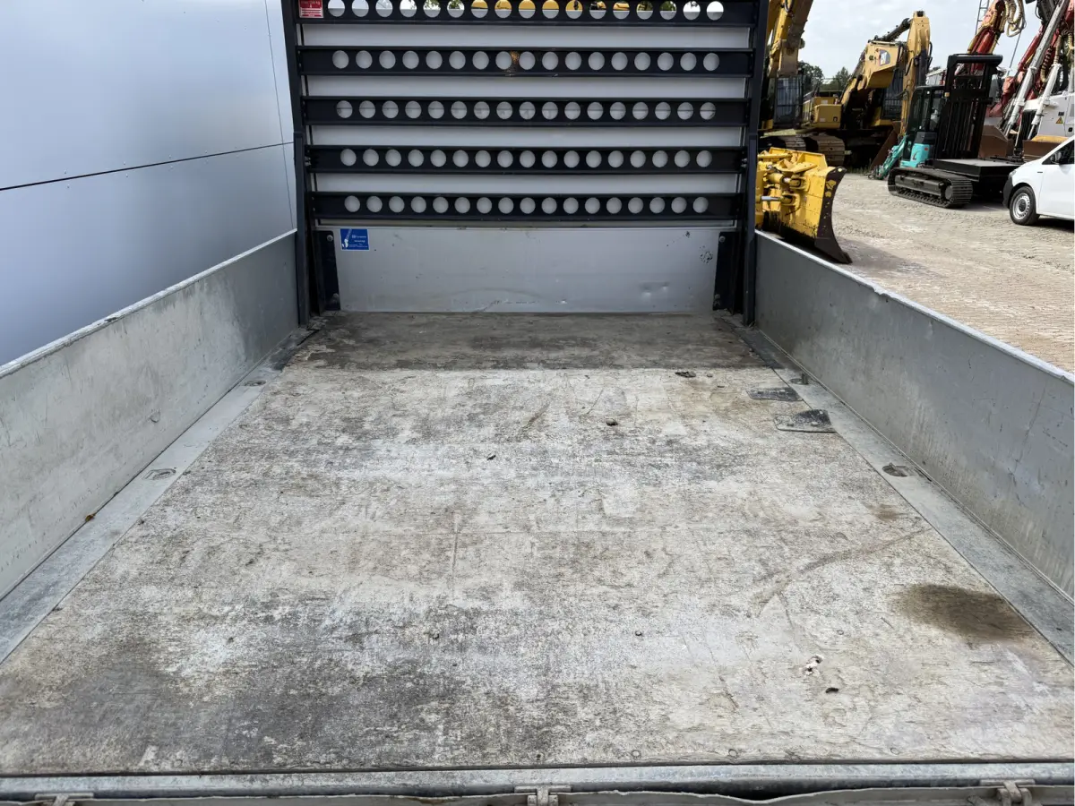 3.140 2.0 TDI Automaat Open Laadbak Kist Dubbele cabine 6-persoons Airco Trekhaak Navigatie Carplay Pritische Pickup Open Box