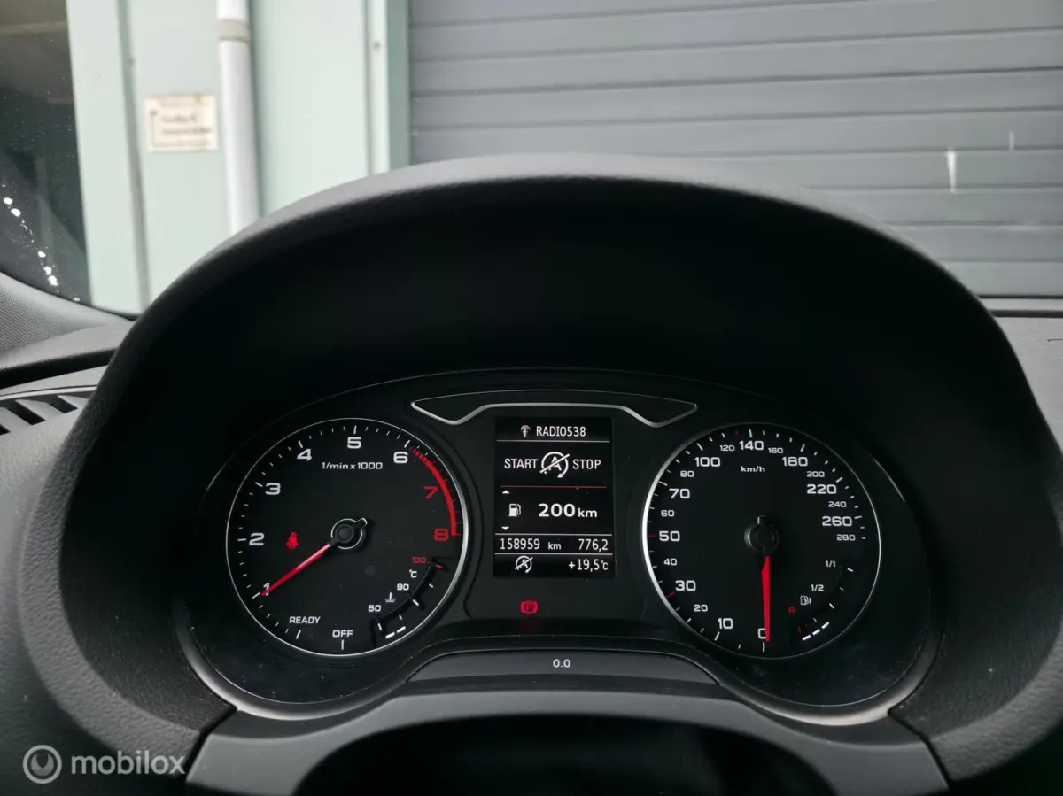 1.0 TFSI / Navi / PDC / Drive Select / LED