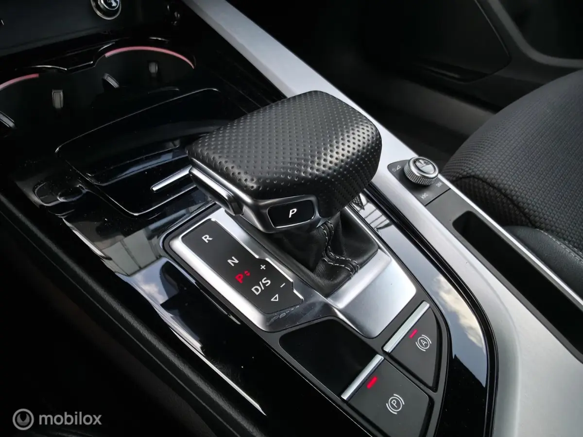 35 TFSI S-line / 1e eig. / Navi / Virtual
