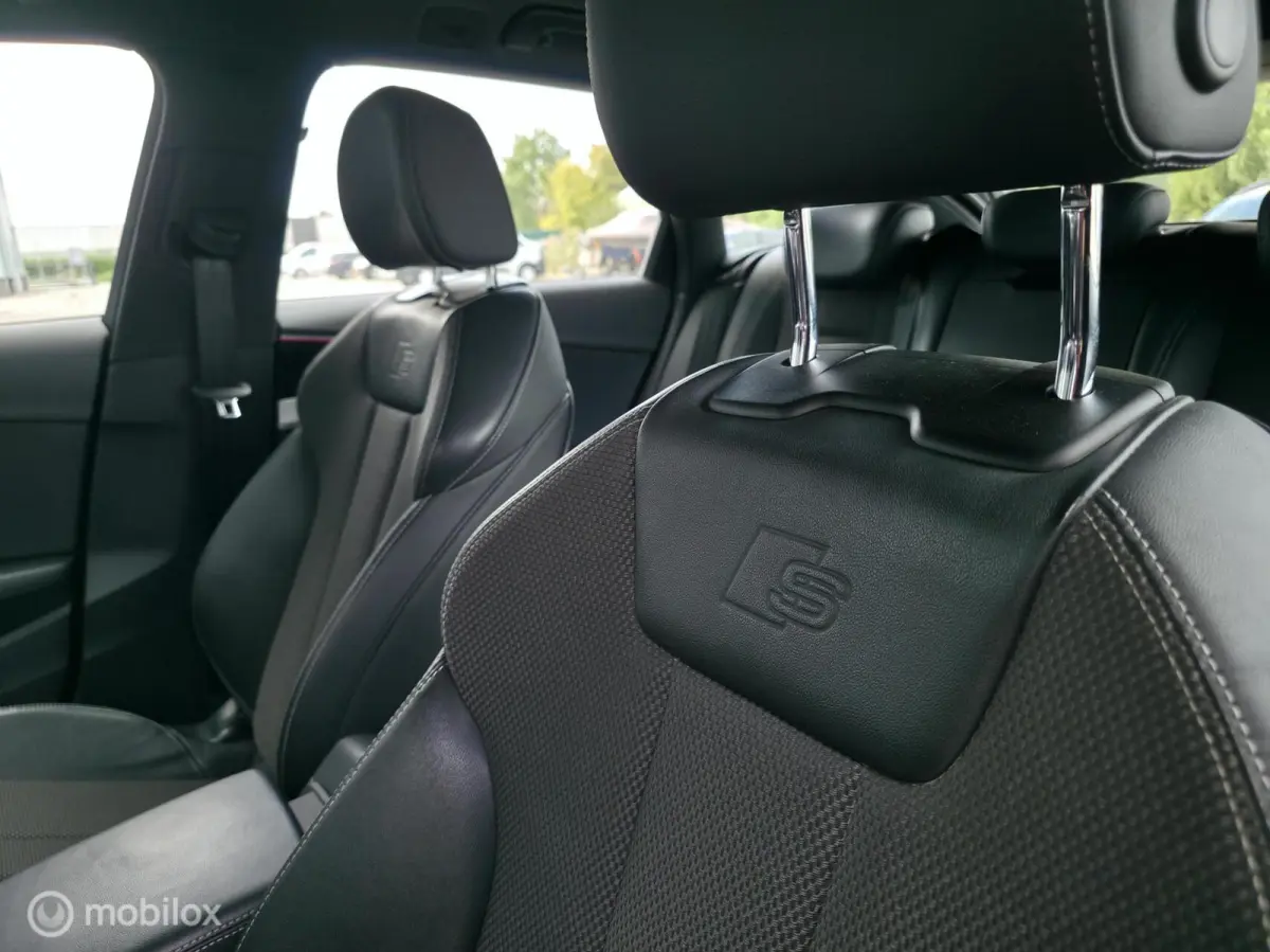 35 TFSI S-line / 1e eig. / Navi / Virtual