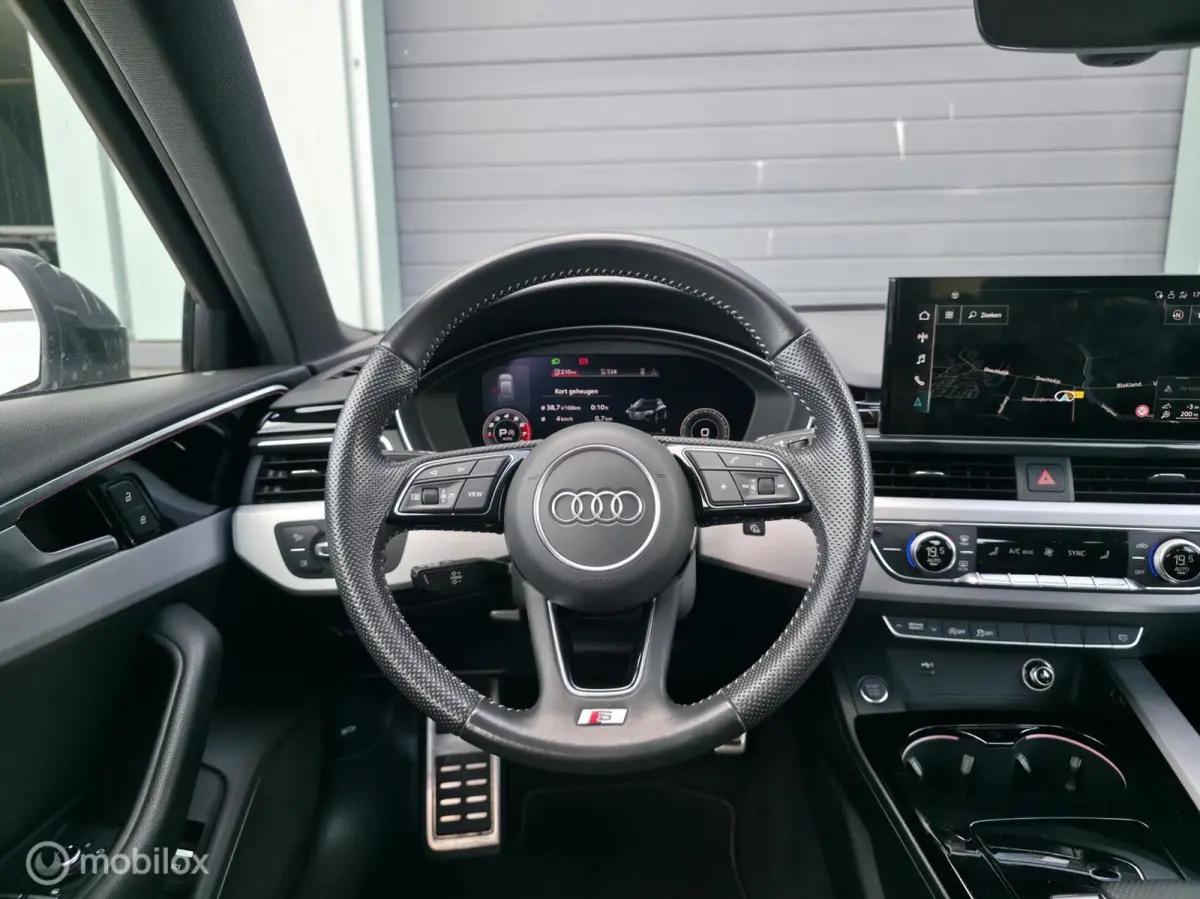 35 TFSI S-line / 1e eig. / Navi / Virtual