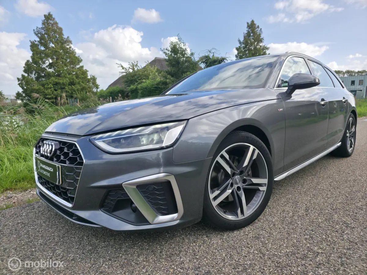 35 TFSI S-line / 1e eig. / Navi / Virtual
