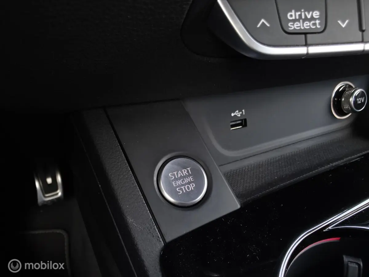 35 TFSI S-line / 1e eig. / Navi / Virtual
