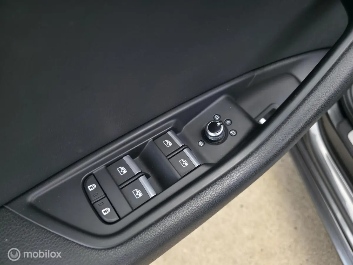 35 TFSI S-line / 1e eig. / Navi / Virtual