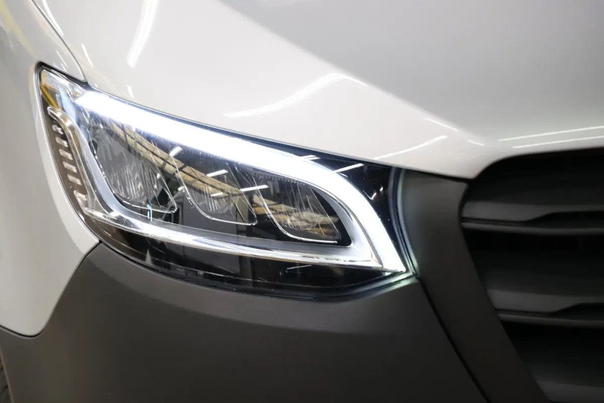 314 2.2 CDI L1H1 AUTOMAAT WERKPLAATSINRICHTING LED