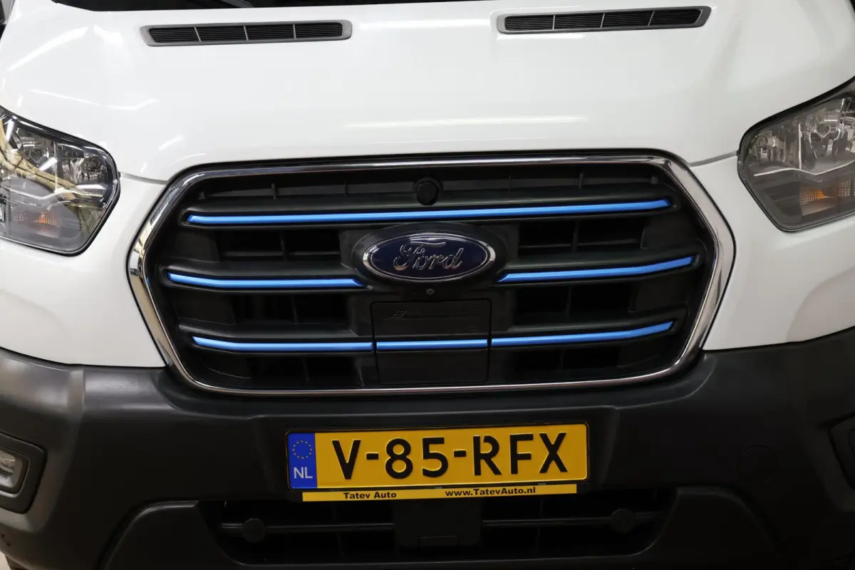 350 L4H3 Trend 68 kWh CAMERA NAVI
