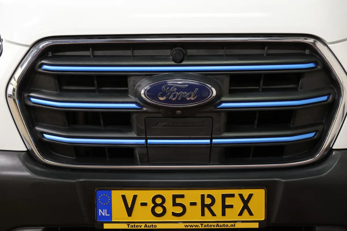 350 L4H3 Trend 68 kWh CAMERA NAVI