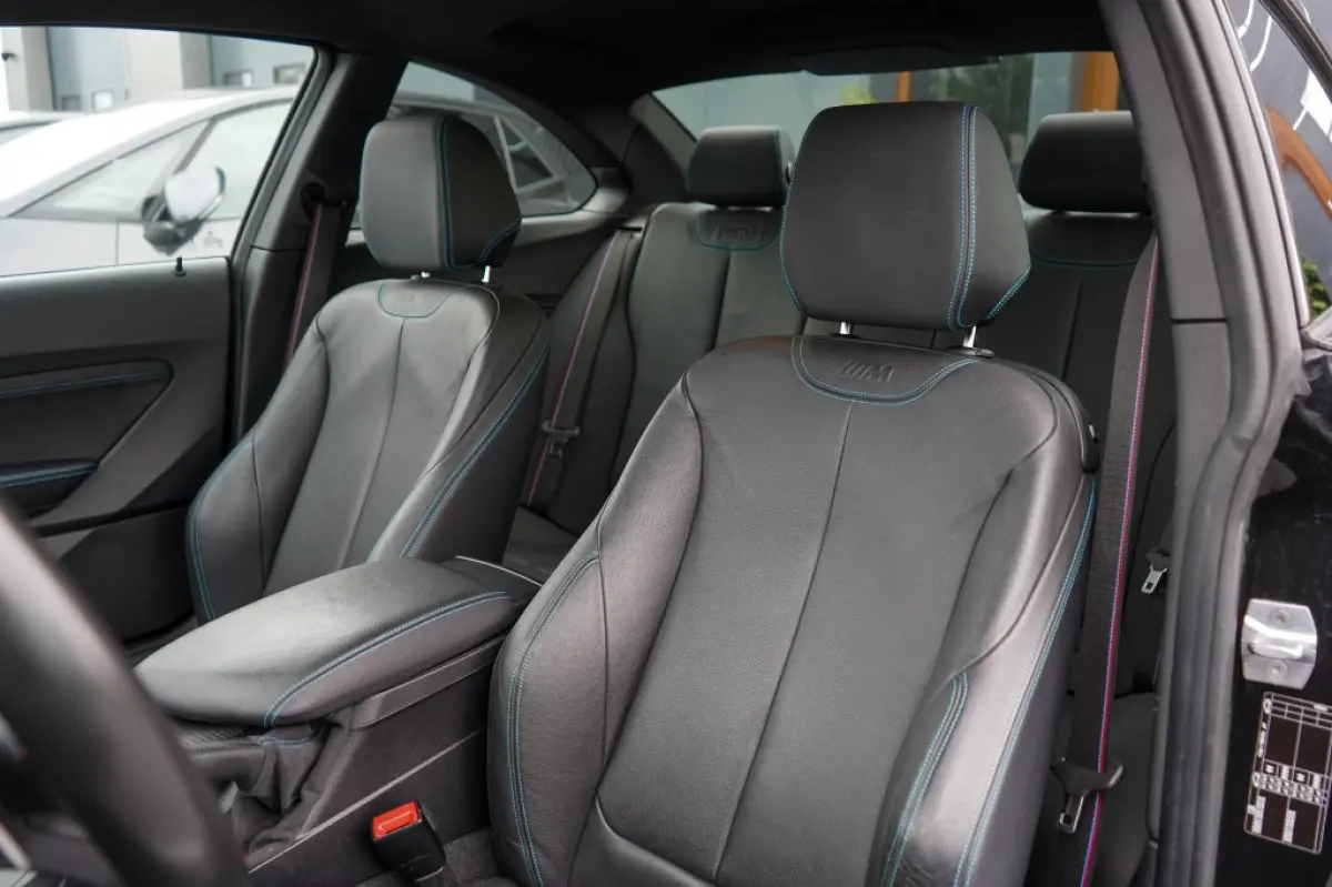 M2 DCT | Carbon | H&K | CarPlay | Memory | Camera | Adaptive LED
