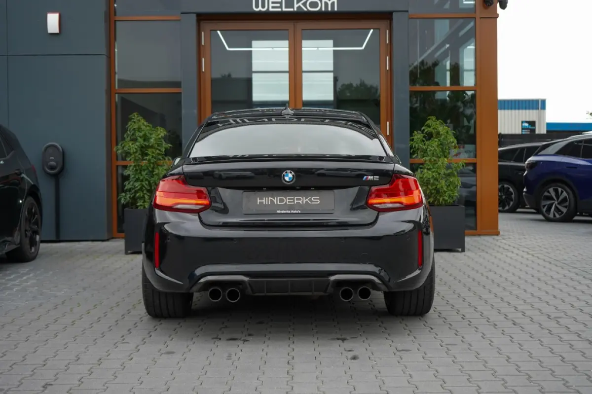 M2 DCT | Carbon | H&K | CarPlay | Memory | Camera | Adaptive LED