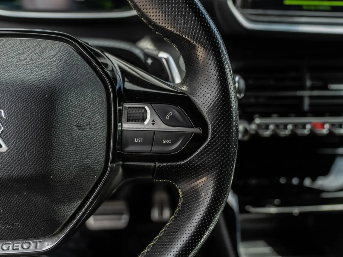 1.2 PureTech GT-Line Keyless|Cam|Carplay|VOL!