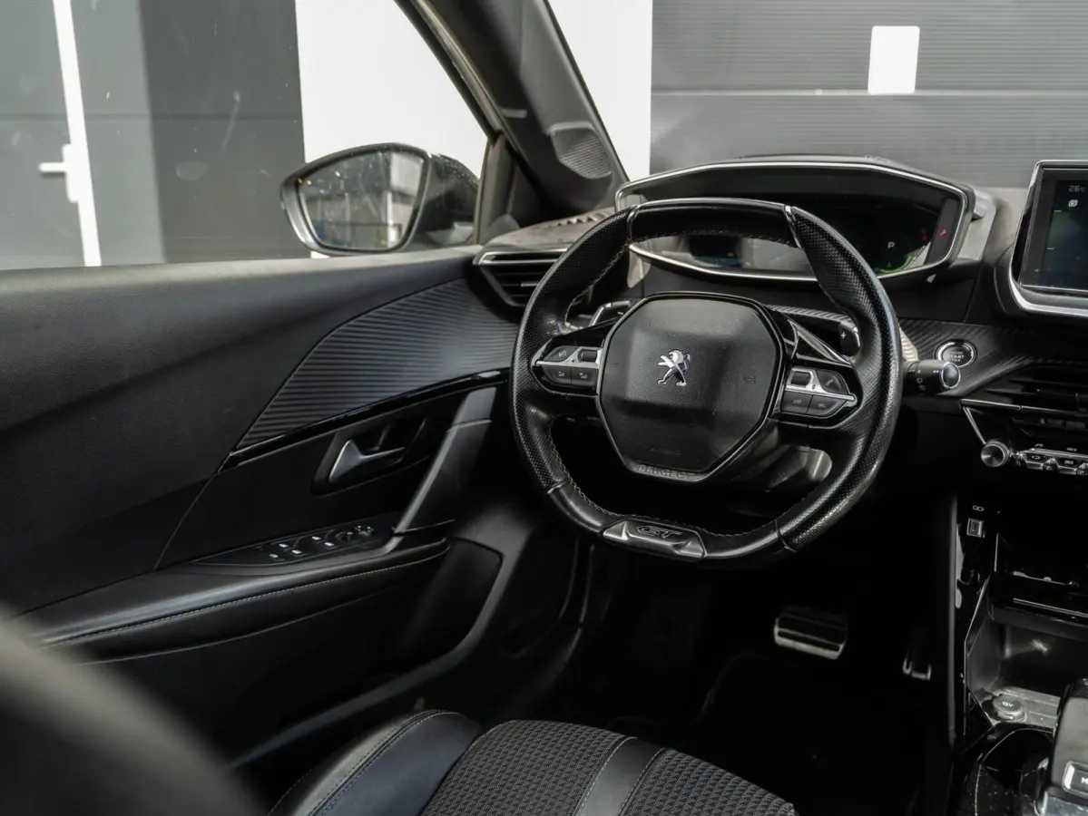 1.2 PureTech GT-Line Keyless|Cam|Carplay|VOL!
