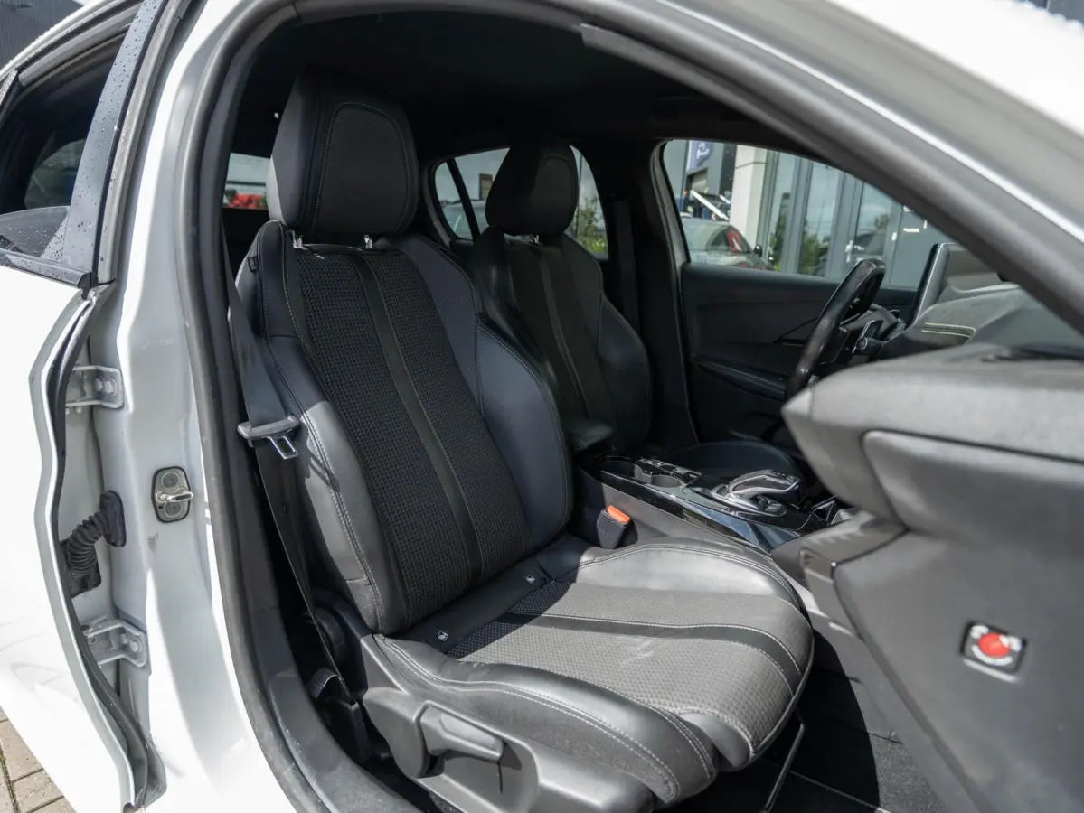 1.2 PureTech GT-Line Keyless|Cam|Carplay|VOL!