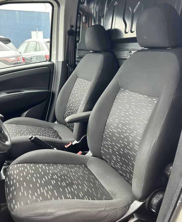 1.3 CDTi L2H1 Edition 95PK | Lengte 2 | NL AUTO | NAP | Airco | Navigatie | Bluetooth | Cruise Control | Parkeersensoren | APK tot 02-07-2027 |