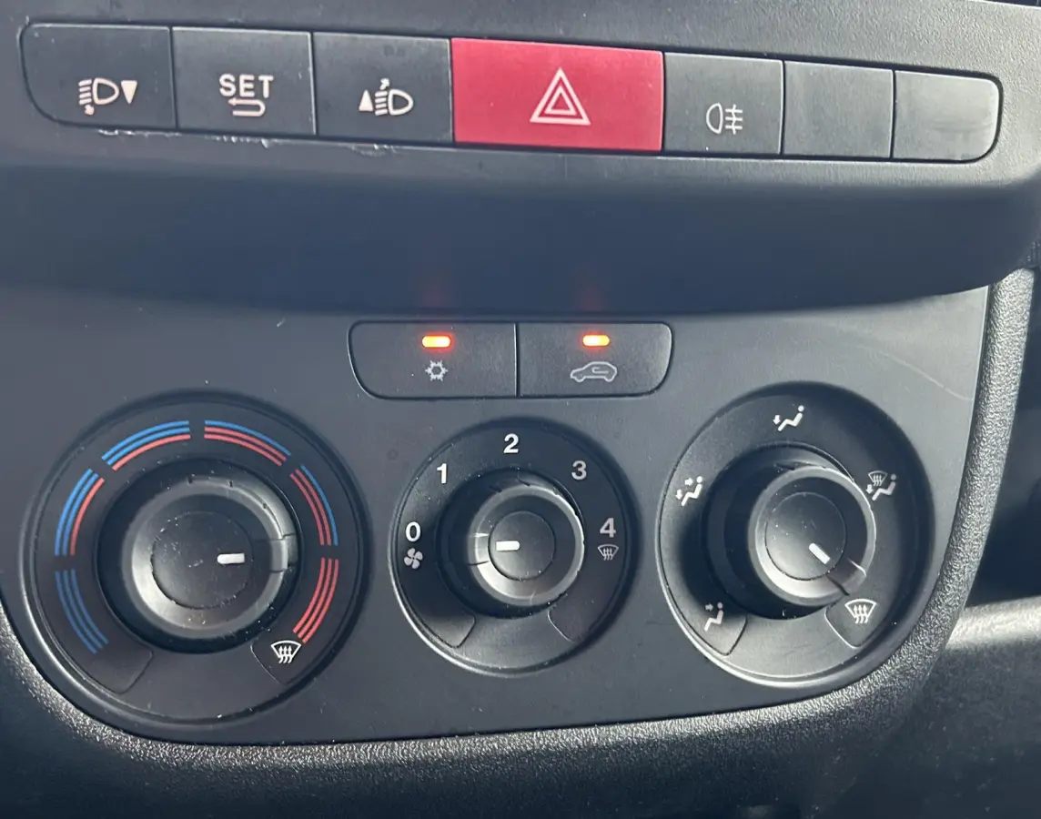 1.3 CDTi L2H1 Edition 95PK | Lengte 2 | NL AUTO | NAP | Airco | Navigatie | Bluetooth | Cruise Control | Parkeersensoren | APK tot 02-07-2027 |