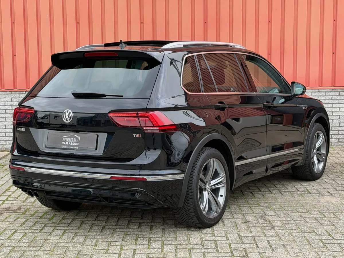 1.4 TSI ACT R-Line Pano Virtual Memory 360