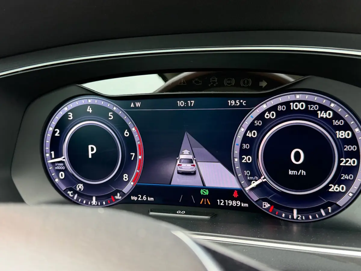 1.4 TSI ACT R-Line Pano Virtual Memory 360