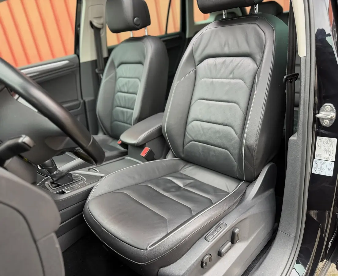 1.4 TSI ACT R-Line Pano Virtual Memory 360