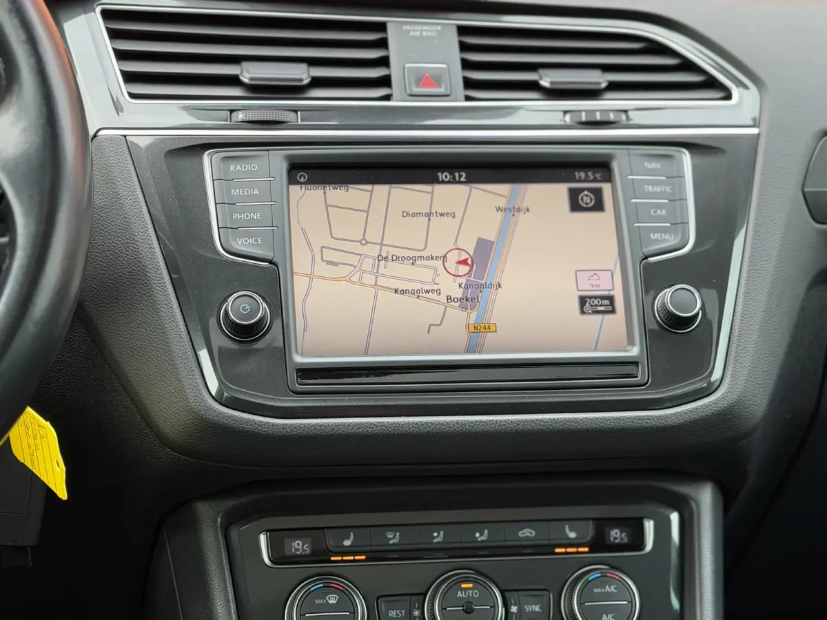 1.4 TSI ACT R-Line Pano Virtual Memory 360