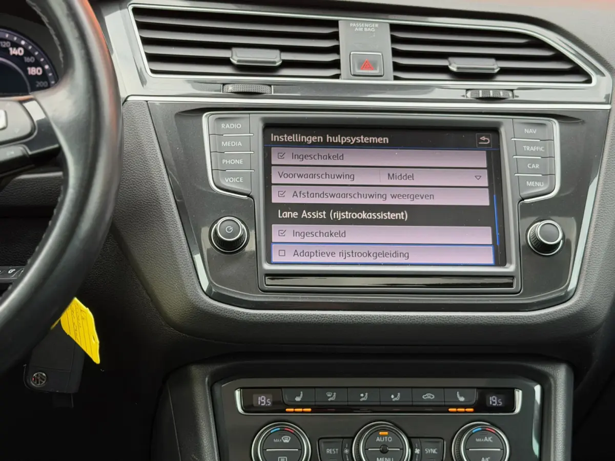 1.4 TSI ACT R-Line Pano Virtual Memory 360