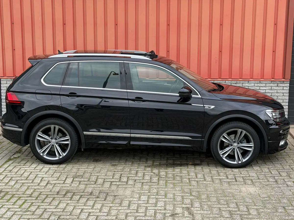 1.4 TSI ACT R-Line Pano Virtual Memory 360